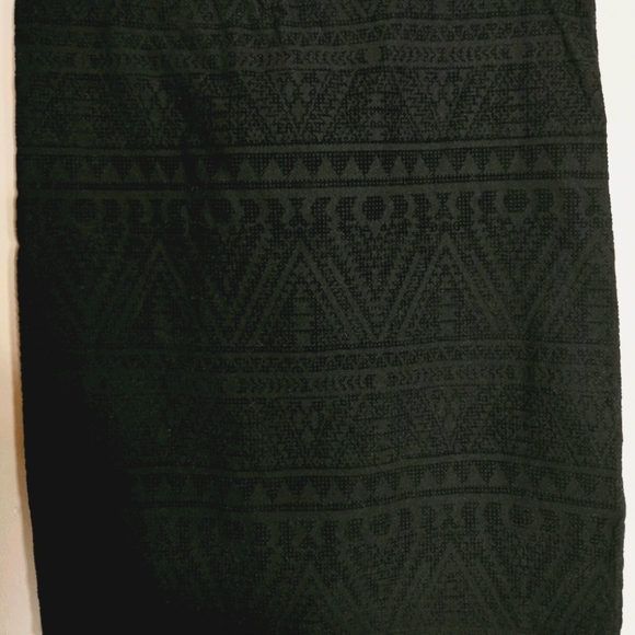 Aztec design skirt - Picture 1 of 6